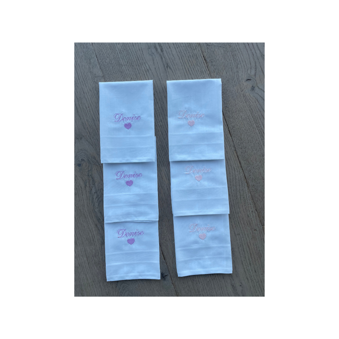 3 dameszakdoeken gepersonaliseerd